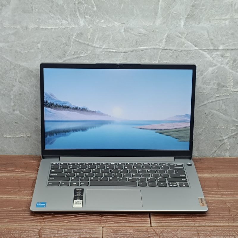 Laptop Lenovo ideapad 1i Intel Core i3-1215U RAM 4GB SSD 256GB GEN12