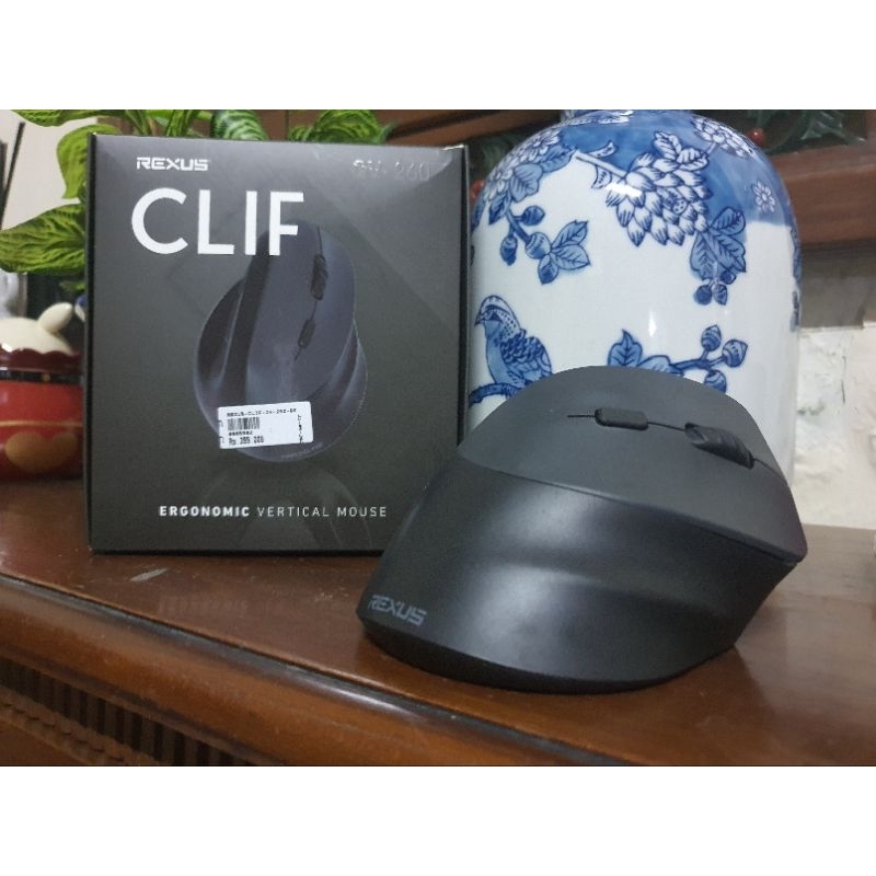 [Preloved] Mouse Vertical Wireless Bluetooth Rexus Clif Warna Hitam