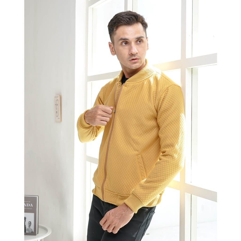 Comfy Jacket Bomber Pria Wanita Terbaru Size M L XL XXL