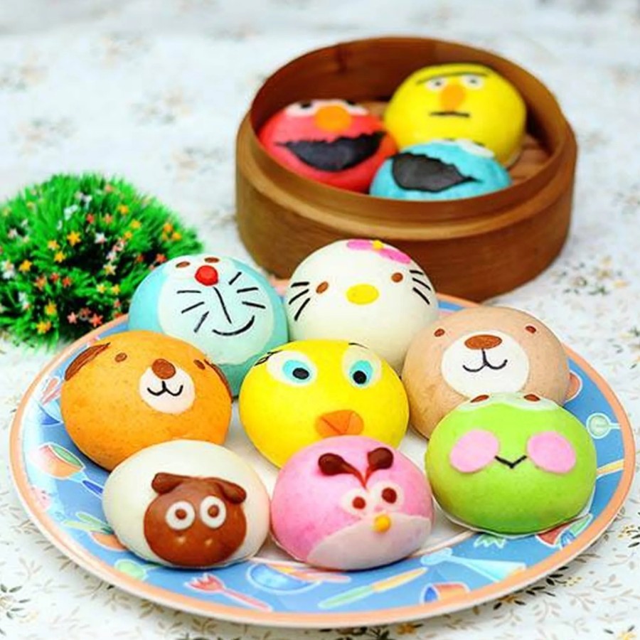 

Bakpao Karakter Coklat isi 6pc | Bakpao karakter Random isi coklat 6Pcs | Karapou Coklat