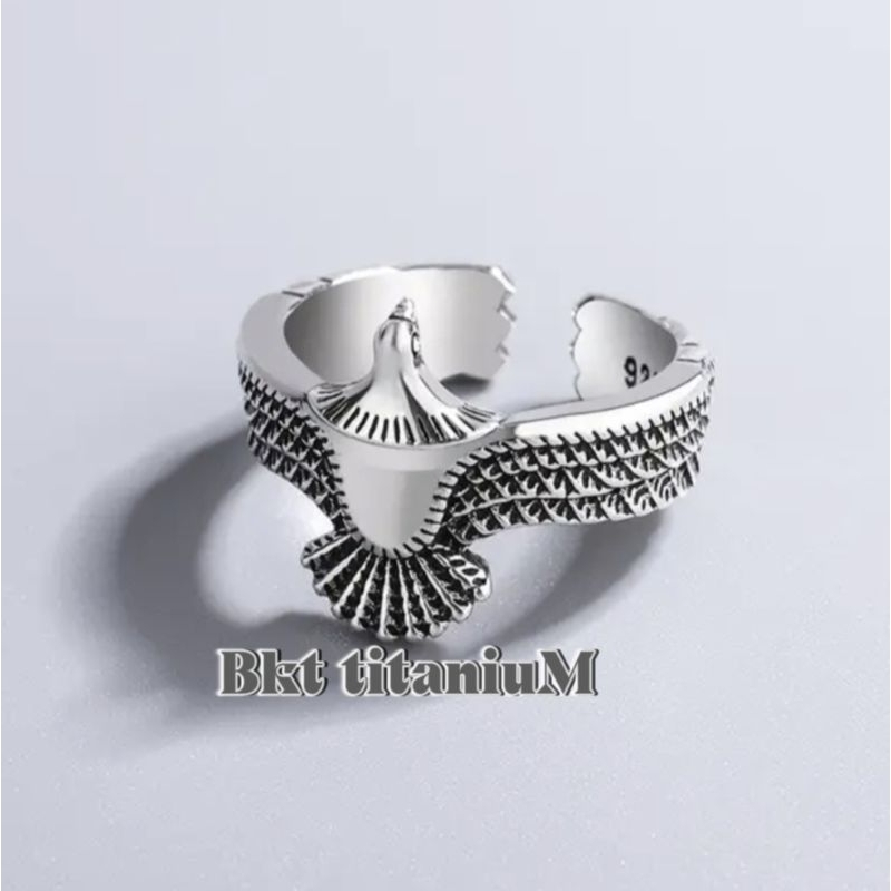 Cincin Ring Skull Pria Motif Elang Terbang Silver Terbaru