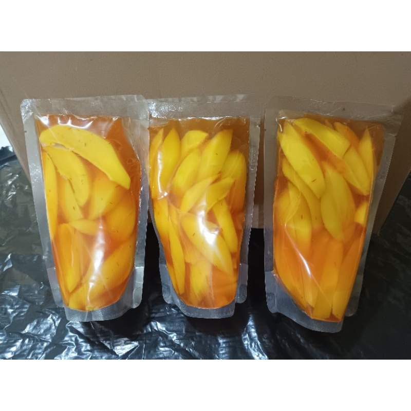 

Asinan / Manisan buah mangga pedes 400 gram,gula asli,kualitas premium, HALAL