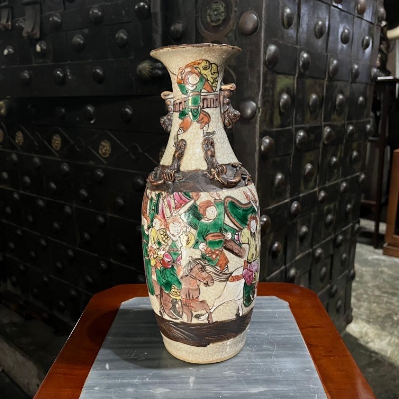 Guci Porcelain China Nankin Motif Perang Retak Seribu dengan Cap Antik Tua Lawas
