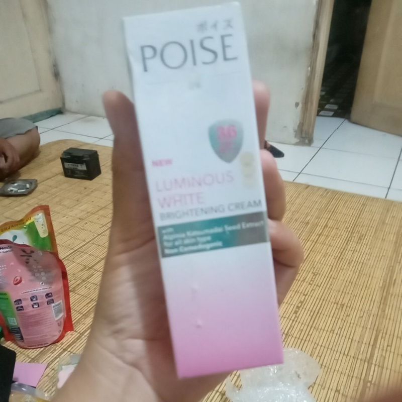 poise cream luminous white