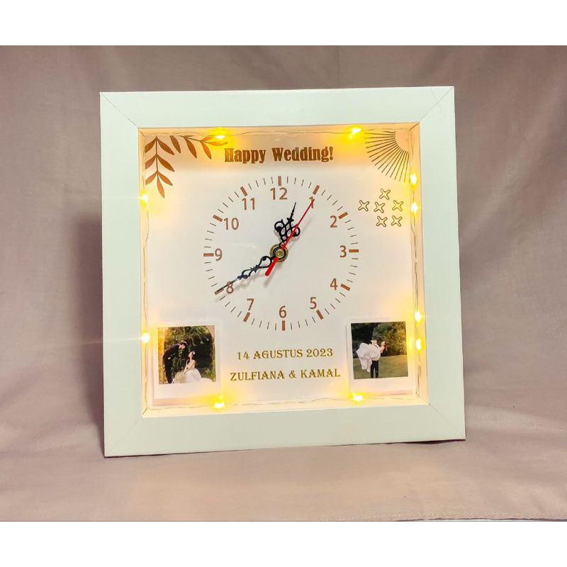 Gift Hampers frame 3D 20x20 include jam ditengah + lampu