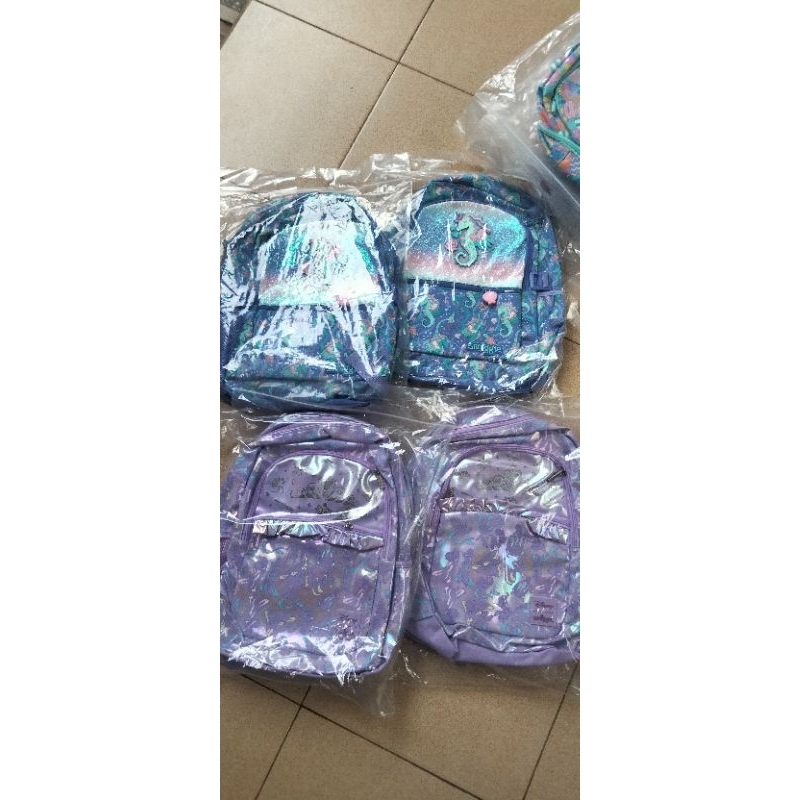 Tas smiggle anak SD