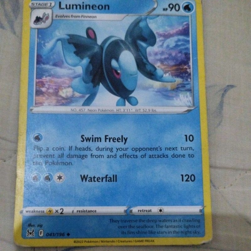 kartu pokemon asli lumineon