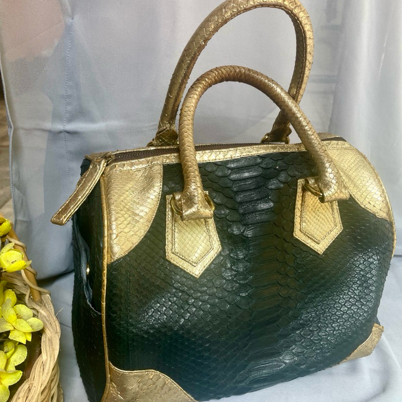 Tas Kulit Preloved Asli Kulit Ular