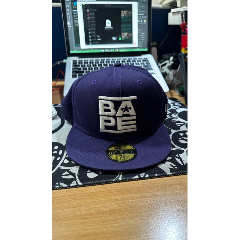 Topi New Era x Bape