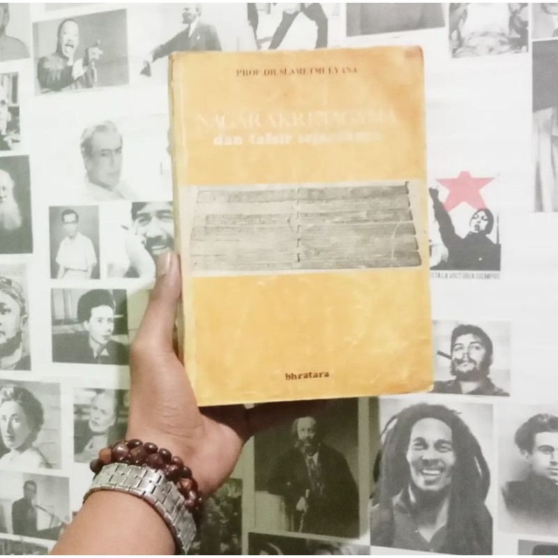 Slamet Muljana Perundang-undangan Madjapahit | Menuju Puncak | Sriwijaya | Nagara Kretagama | Pemuga