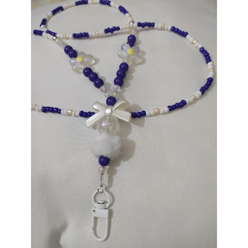 

Landyard Manik biasa premi lux karakter