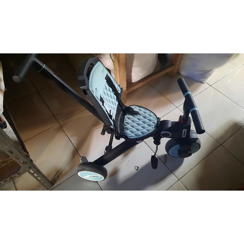 Bebehoo 7in1 Gen 2 Baby Stroller Sepeda Lipat Folding Trike
