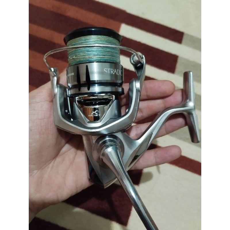 Reel Shimano Stradic FL 2500HG