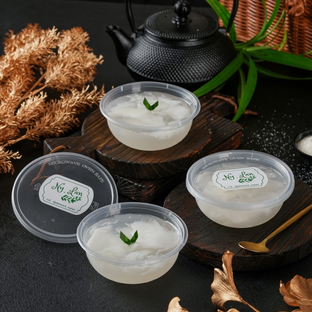 

Pudding Kelapa (Ukuran 200 ml)