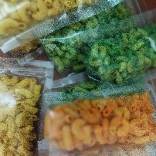 

Paket 20 bungkus Makroni Sehat Jajan/ Cemilan Anak - Goreng Dadakan Snack Makaroni Original Bandung 5 Rasa ( Rasa Rujak, Balado, Pedas gurih daun jeruk, Rumput laut, Jagung manis)