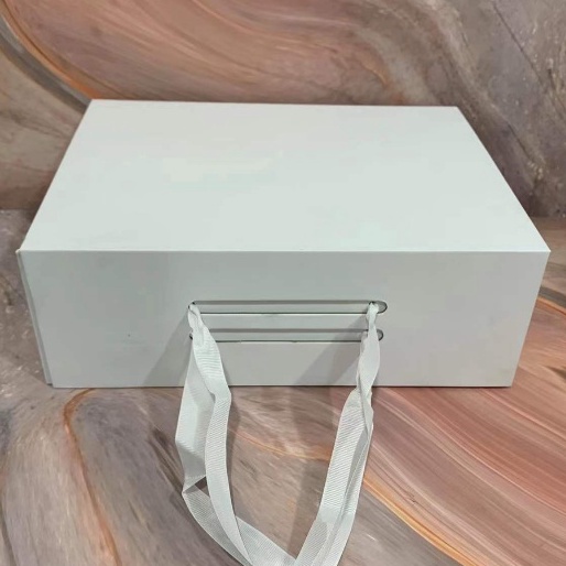 

Spesial InstantSame Day BOX321NW NW588BOX carton box gift box hezi bzh wuzi bzh
