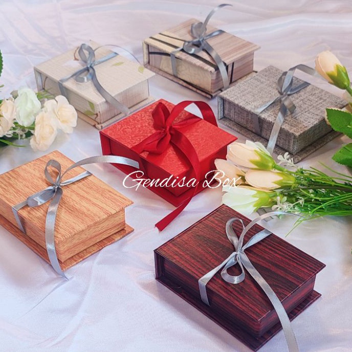 

Super Kotak Hadiah Logam Mulia Antam Gift Box Exclusive Wedding Ultah Anniversary Imlek Valentine Lebaran Idul Fitri