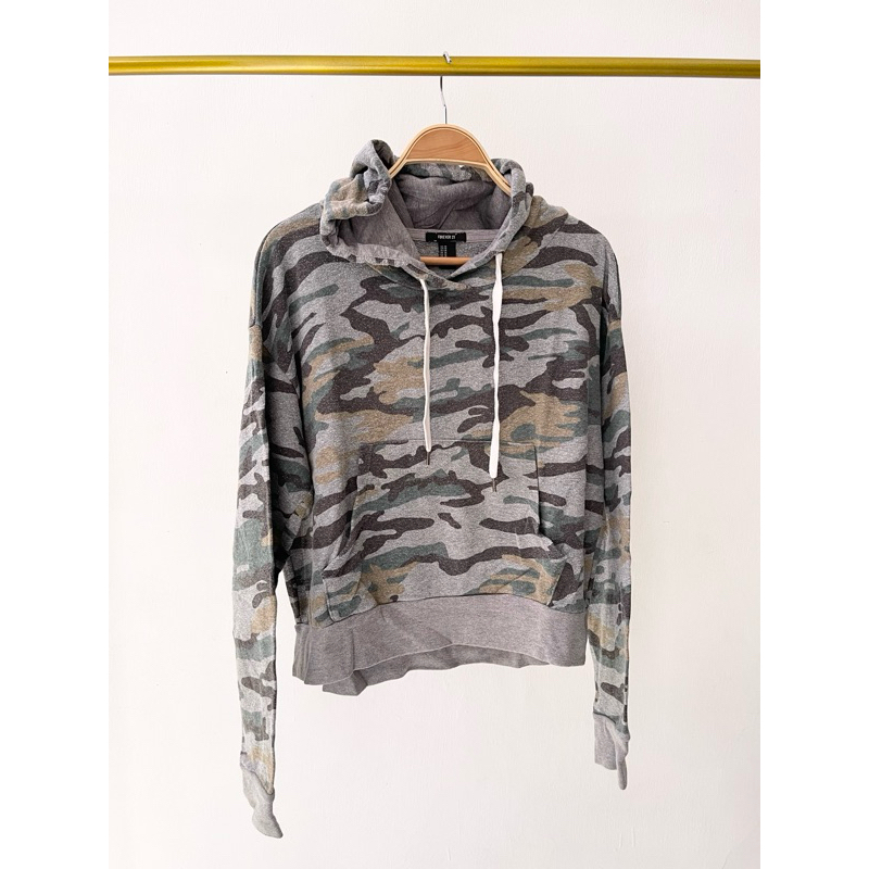 SWEATER ARMY FOREVER 21