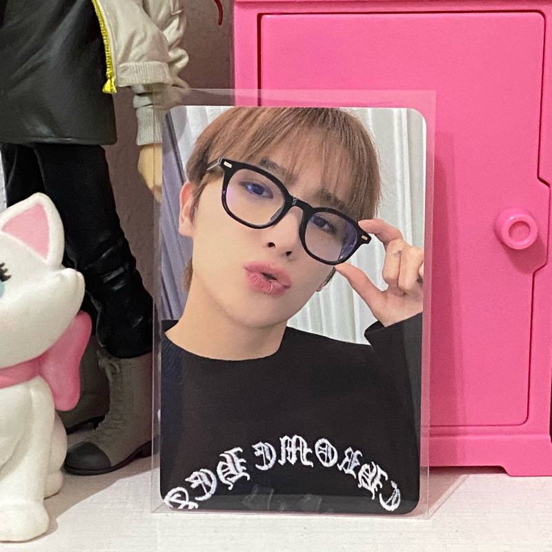 HYUNJAE HELLOLIVE LIP PIERCING GLASSES POB PHOTOCARD BENEFIT THE BOYZ TBZ