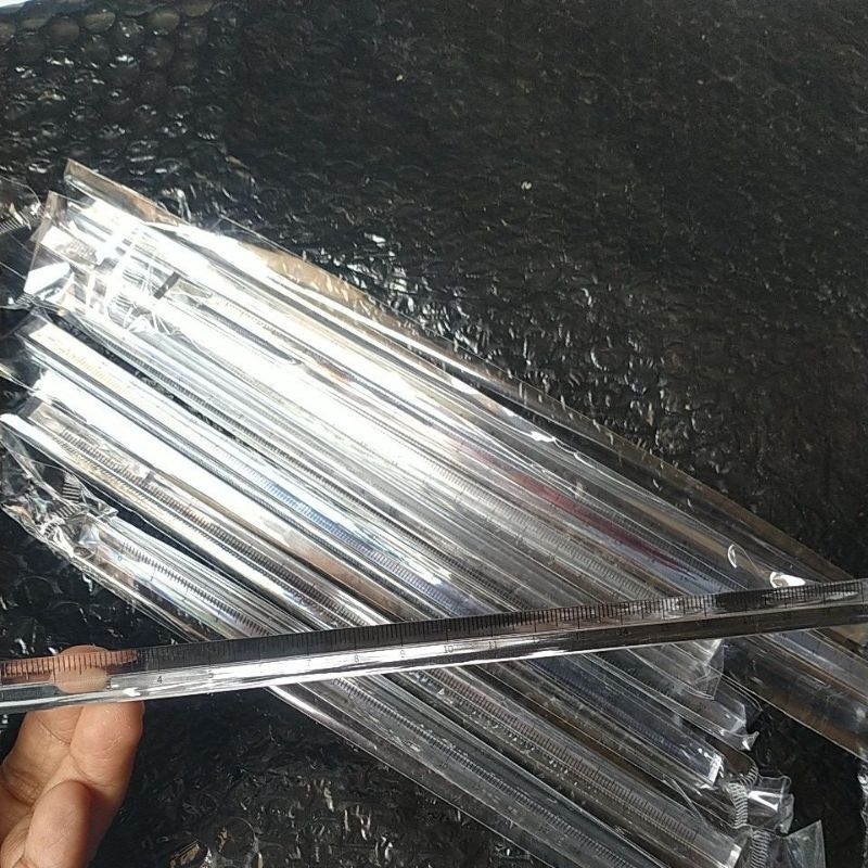 

PENGGARIS PRISMA 20CM