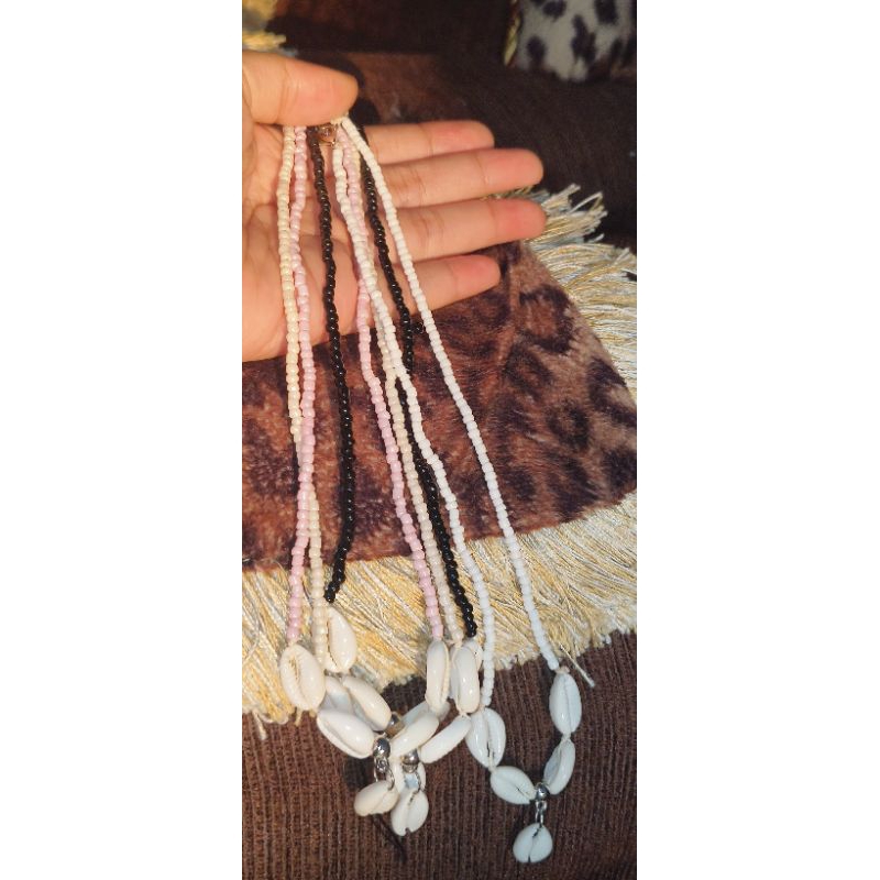 Kalung Monte Kerang buli / kalung manik dan kerang / kalung liontin