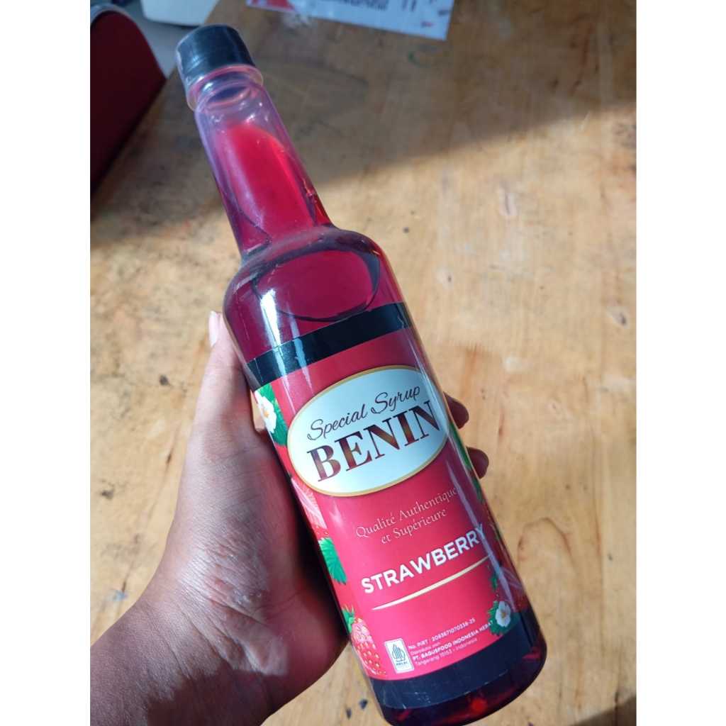 

sirup minuman stawberry BENIN