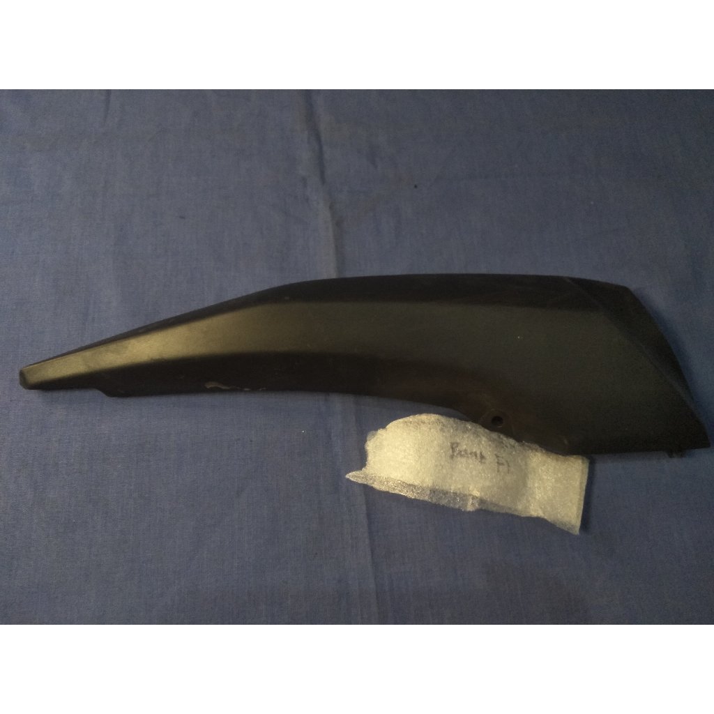 Cover Kaver Tutup Body Bodi Beat FI K25 Kecil Belakang 83650-K25-900ZA