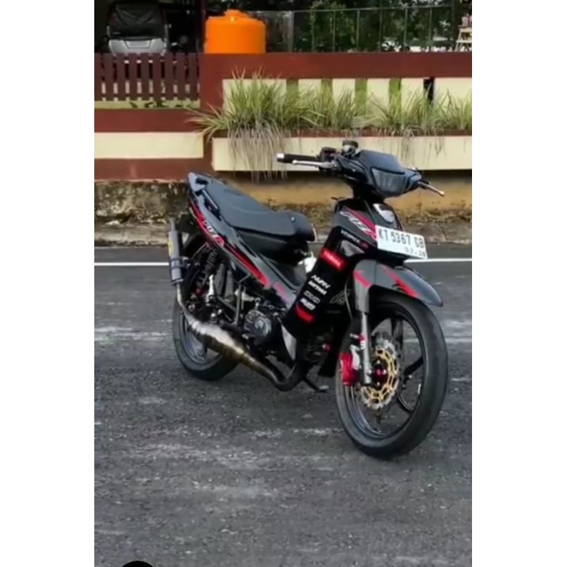 STRIPING FIZR VARIASI RACING HITAM
