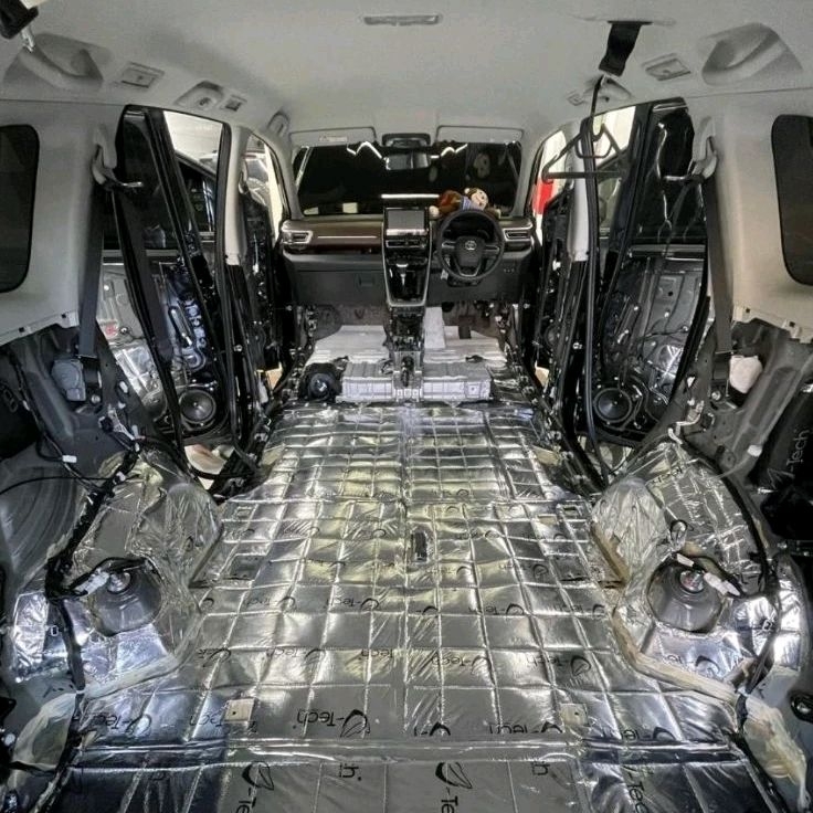 Toyota Innova Reborn Peredam Suara Lantai Mobil