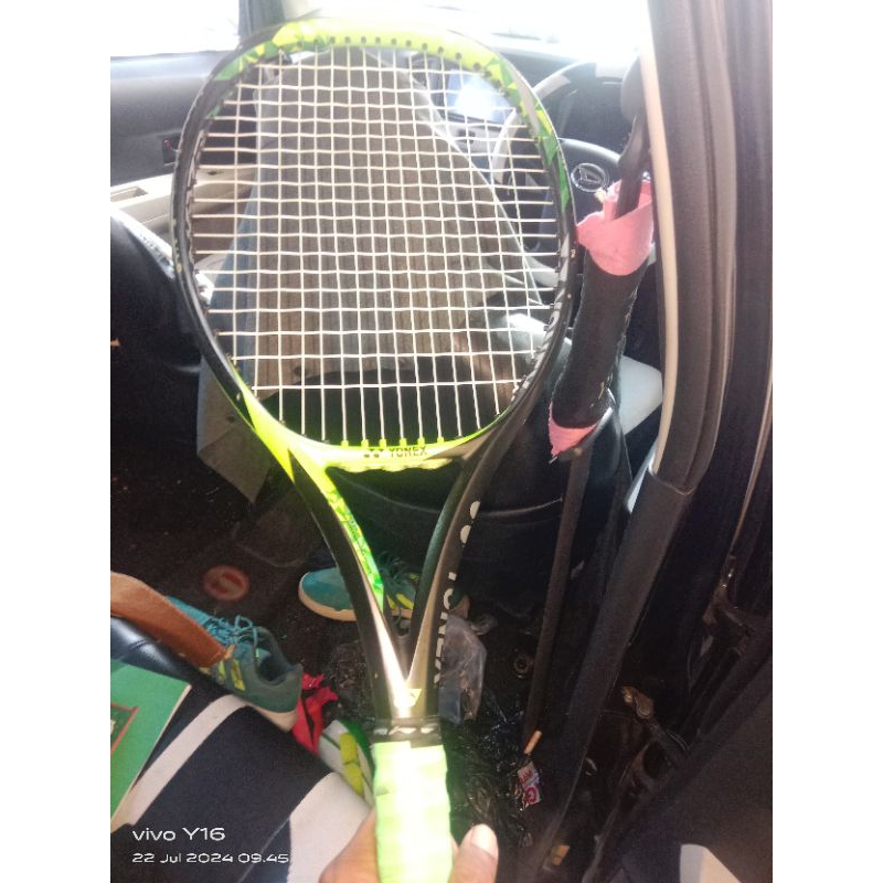Raket Tenis Yonex Ezone Lite