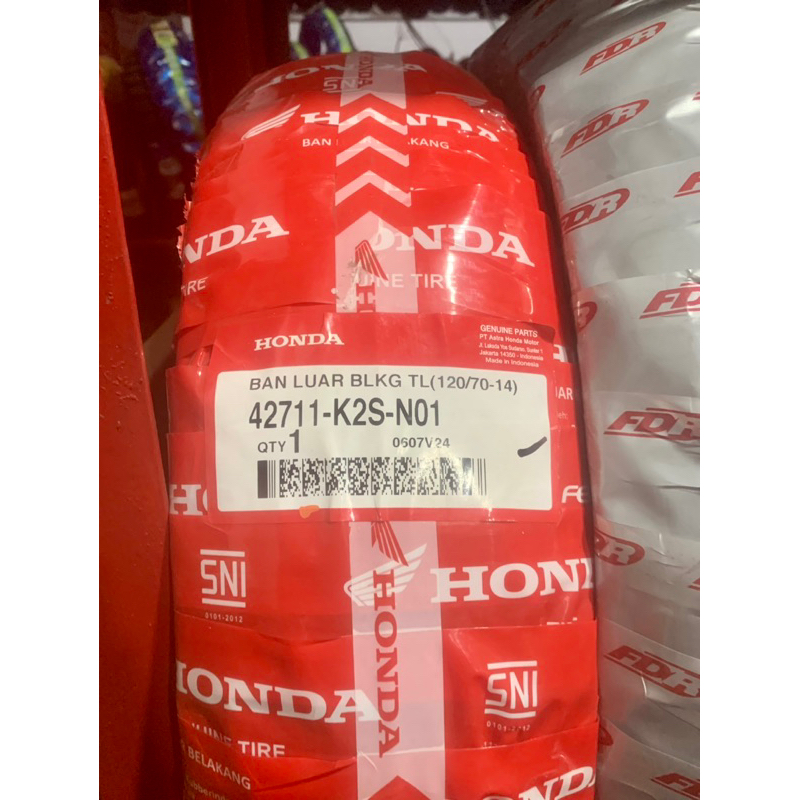 Ban Luar Tubeless AHM 120/70-14 42711-K2S-N01 Vario 160
