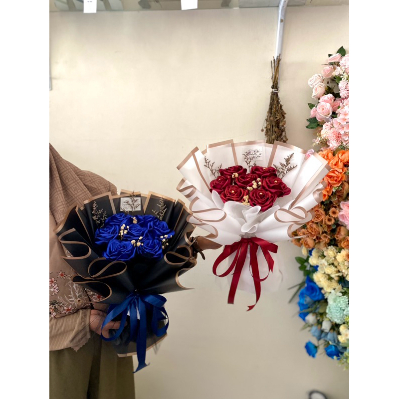 Buket Pita Satin Bunga Mawar Artificial Palsu Biru Merah Murah Ready
