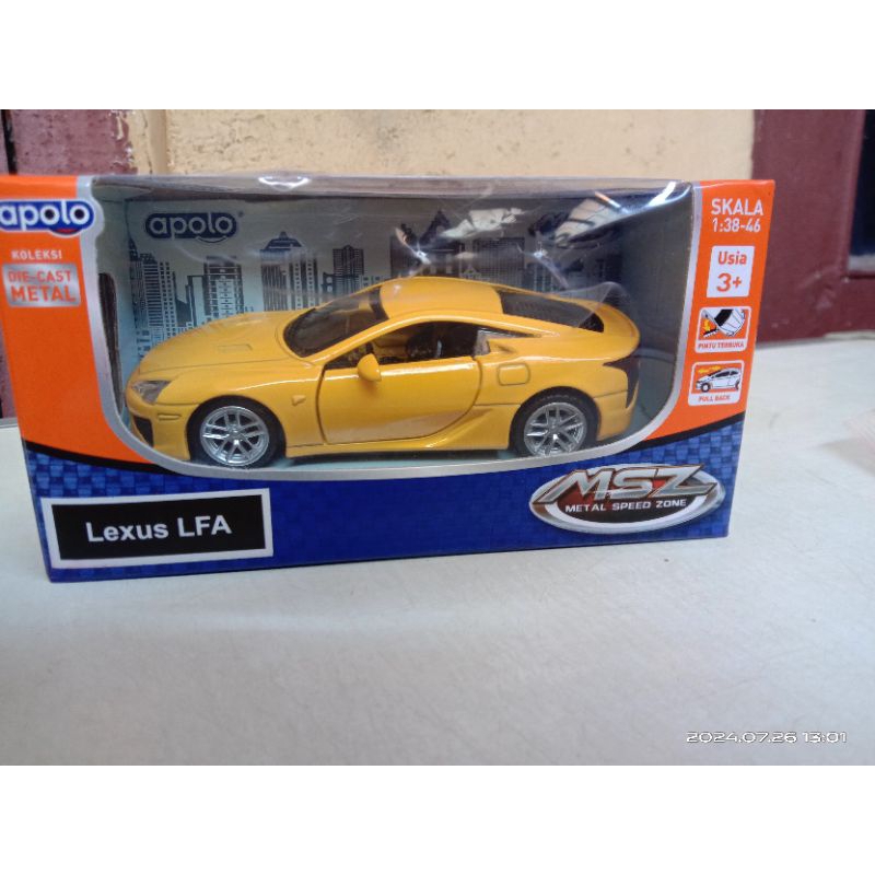 Lexus Lfa apolo kuning
