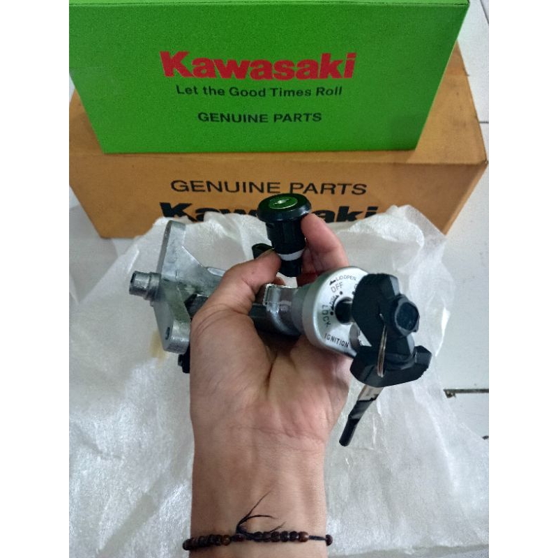 KUNCI KONTAK ZX130 KONTAK KAWASAKI ZX130 ORIGINAL KAWASAKI KGP