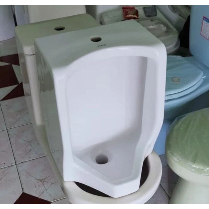 Urinoir TOTO // Urinal TOTO || U57M // Bekas Body Only || Warna Putih