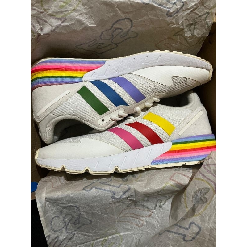 Preloved Sepatu Adidas ZX 1K Boost Love