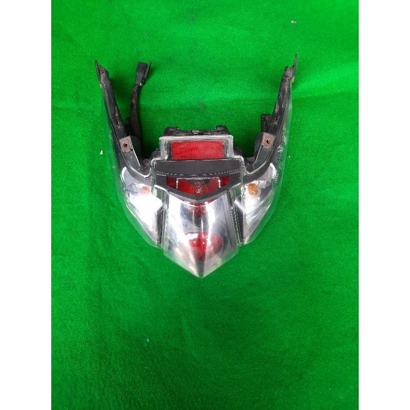 lampu belakang stop lamp belakanh yamaha xeon gt 125 / xeon rc original