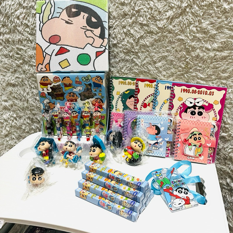 

Serba Karakter Crayon Shinchan Mainan ATK Sincan Buku Pena Squishy Figur Diamond Painting