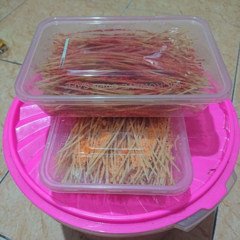 

Stick Lidi Rasa Pedas'Manis'Asin'Gurih & Asin'Manis'Gurih Kemasan Toples Neto:200g Khas Pagedongan