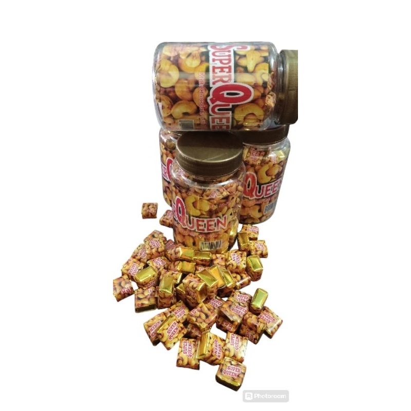 

SUPER QUEEN/MILK CHOCOLATE WITH NUTS/COKLAT KACANG/COKLAT TUBE/ 1TOPLES ISI 50PCS
