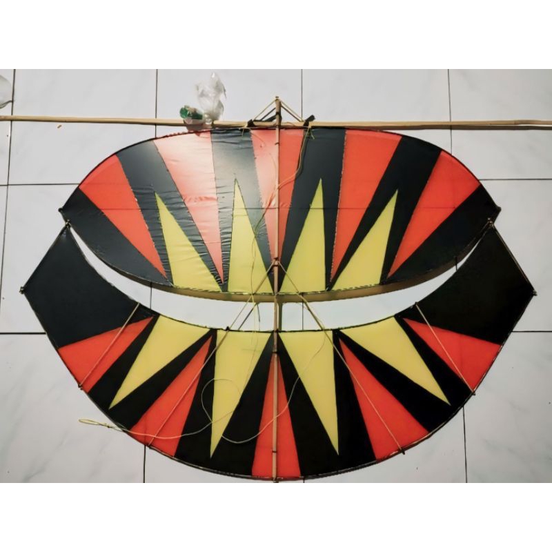layangan Pegon ceper 1 meter full motif. siap terbang