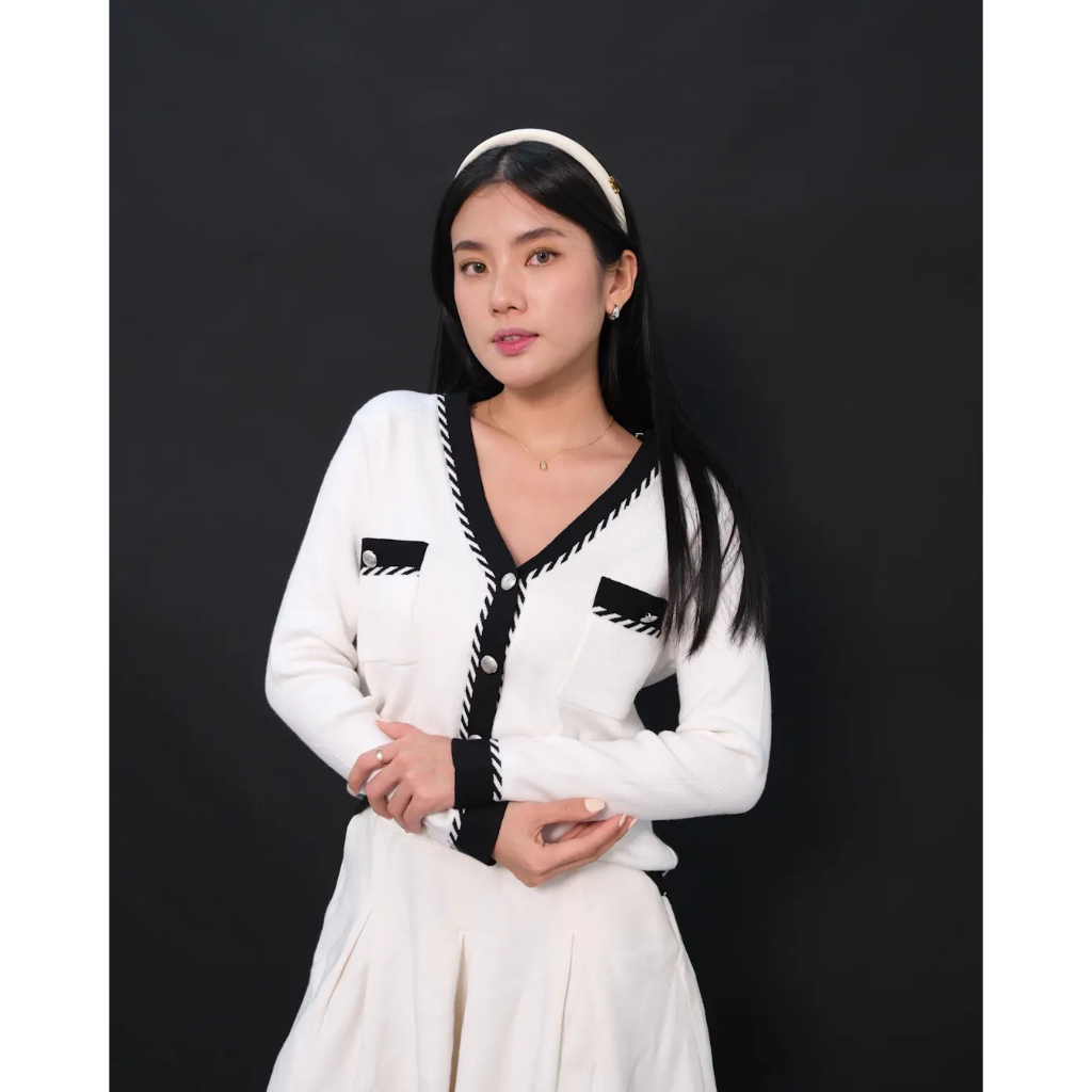 QULENDA | Yolanda Cardigan - Women's Classy Knit Cardigan - Cardigan Rajut Classy Wanita