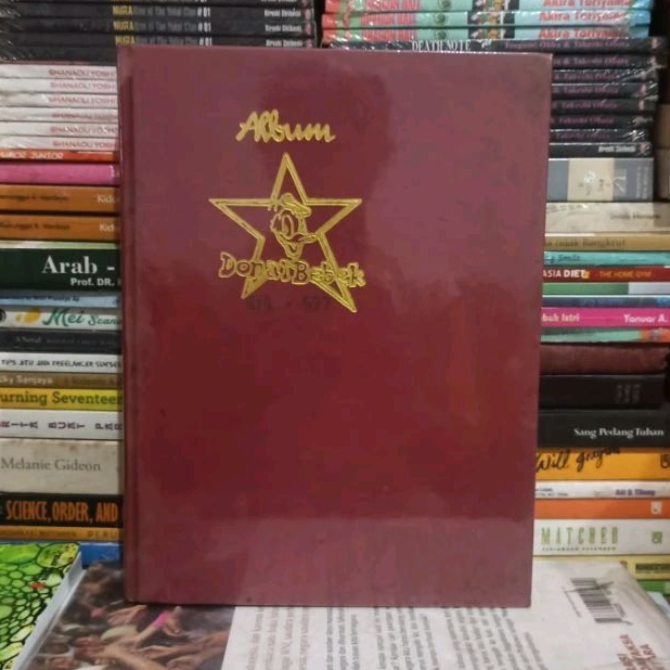 Majalah Original Bundel Album Donal Bebek Bekas Baca di deskripsinya