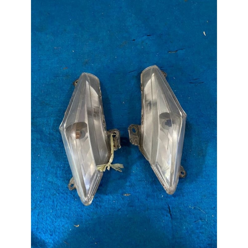 Lampu sein sen depan honda cs1 cs one original