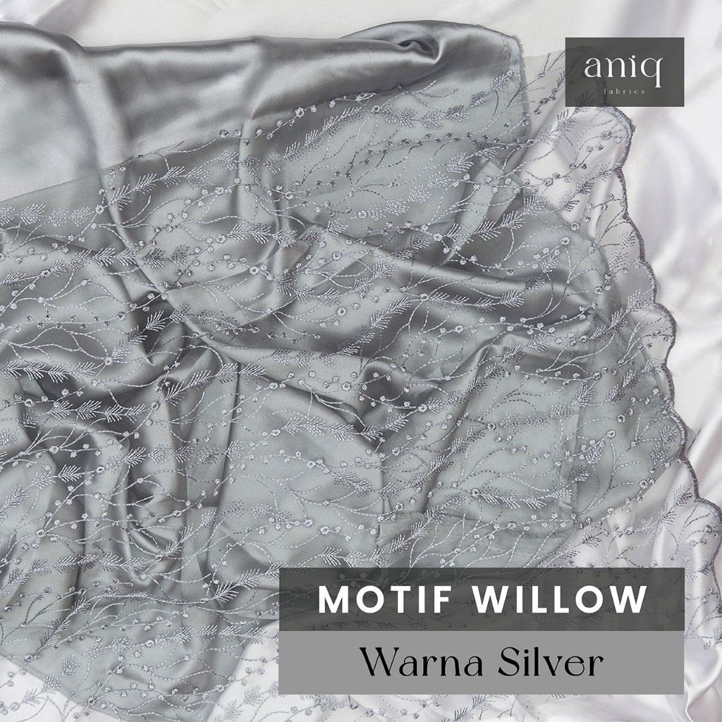 Kain Bridesmaid Paket Bahan Bridesmaid / Seragam Keluarga Pernikahan Brokat Satin - Silver