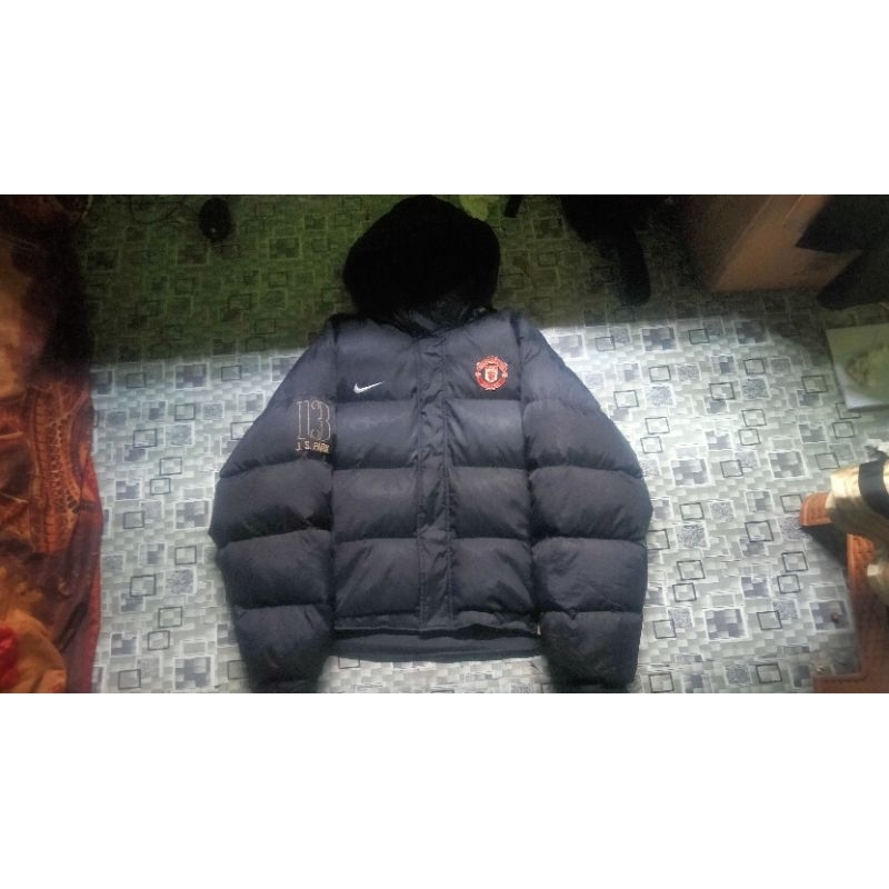 Jaket nike manchester united puffer