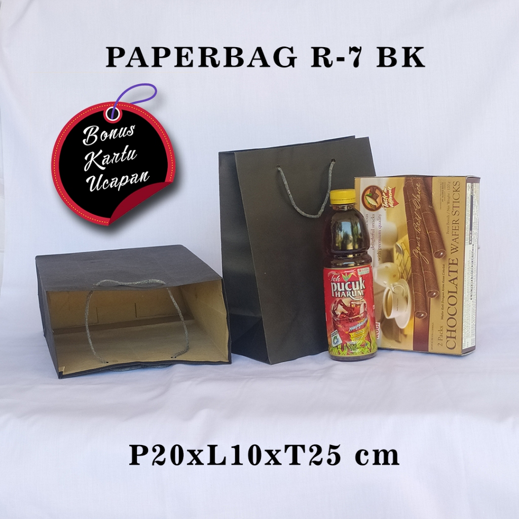 

PAPERBAG BONUS KARTU UCAPAN UKURAN R-7 BK (P20 X L10 X T25 CM) WARNA HITAM POLOS