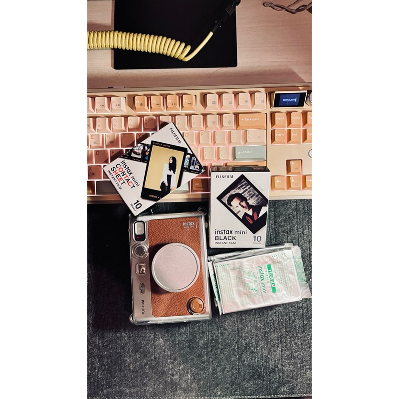 Cetak Foto Polaroid Instax Mini