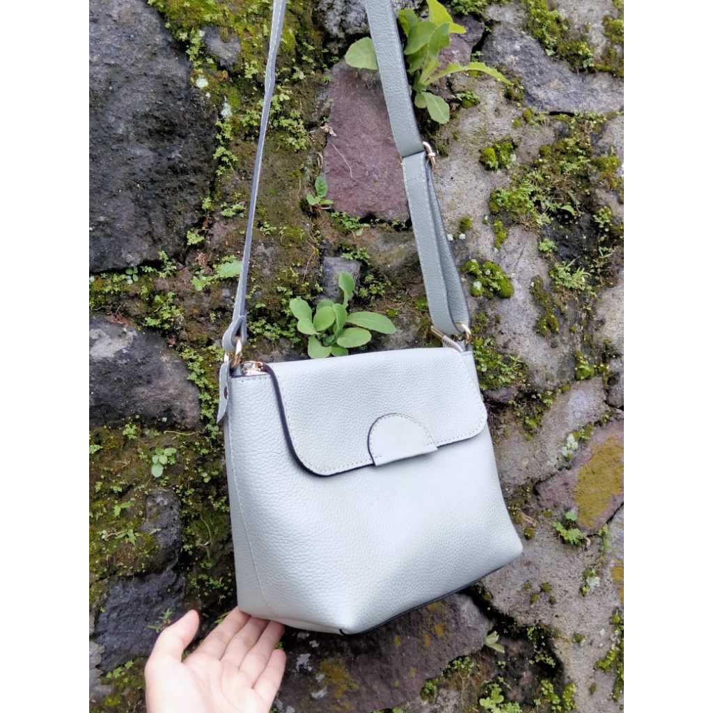 Luna Bag Tas slempang Wanita Kulit Sapi Asli - Warna Hijau Mint