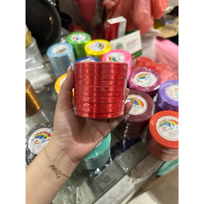

pita satin ukuran 1/4 inch warna merah